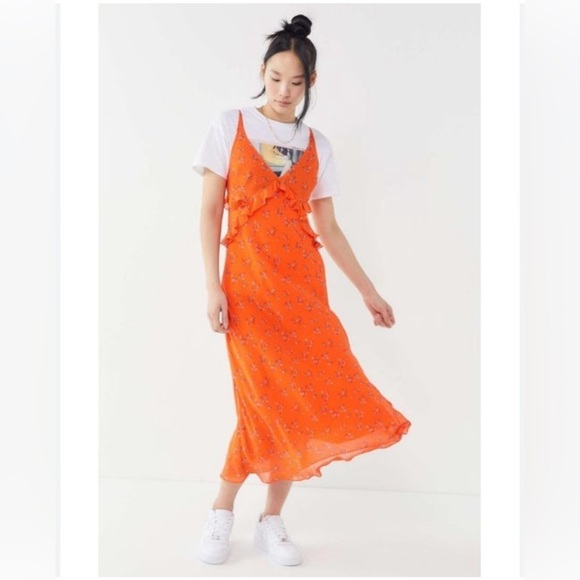 Urban Outfitters Dresses & Skirts - Urban Outfitters Heidi Floral Print Maxi‎ Dress Size Medium